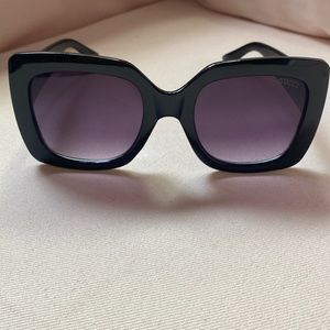 Gucci Oversized Sunglasses